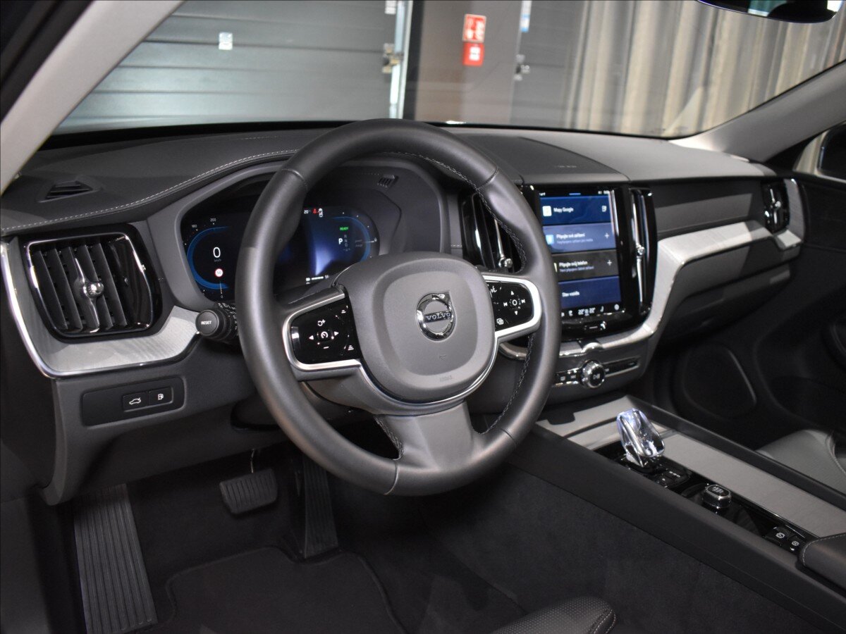 Volvo XC60 Kombi 2,0 l 257 kw