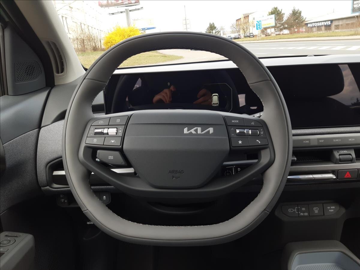 KIA EV3 SUV / Terénní 0,0 150 kw