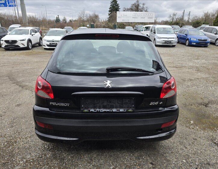 Peugeot 206 Hatchback 1,1 l 44 kw