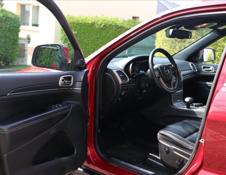 Jeep Grand Cherokee Kombi 3,0 l 184 kw