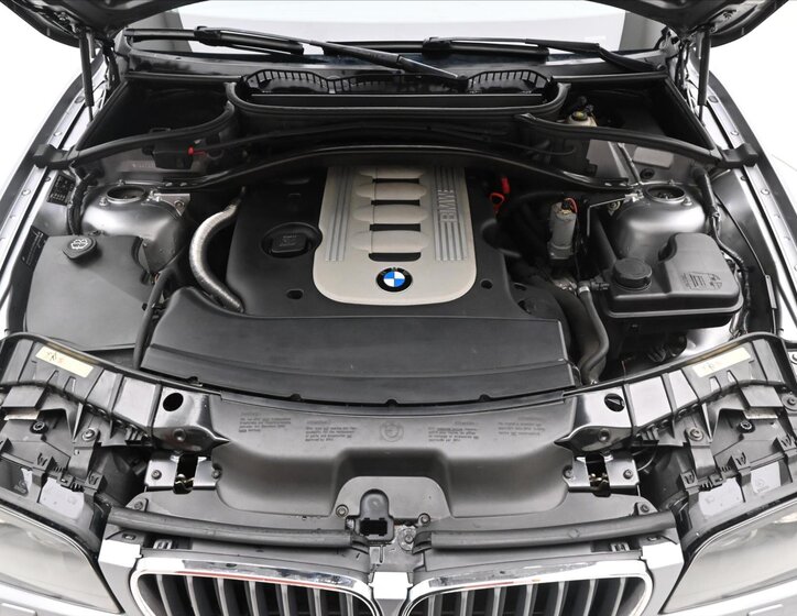 BMW X3 SUV 3,0 l 160 kw