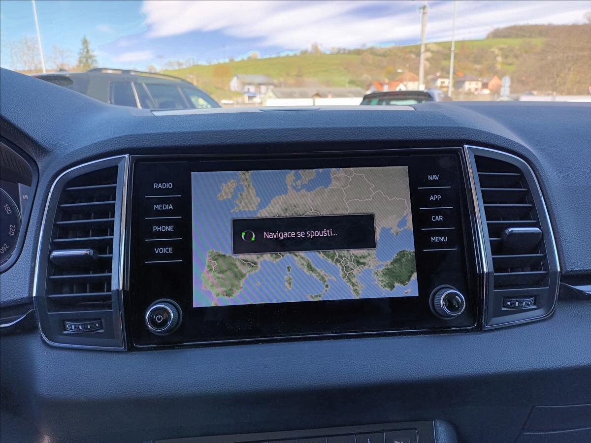 Škoda Karoq SUV / Terénní 2,0 l 110 kw