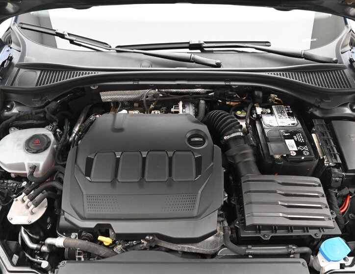 Škoda Superb Kombi 2,0 l 110 kw