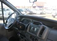Opel Vivaro 15