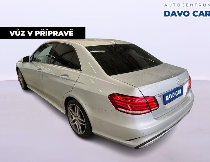 Mercedes-Benz Třídy E 4