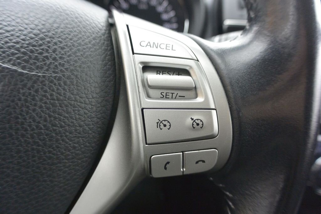 Nissan Pulsar Hatchback 1,2 l 85 kw