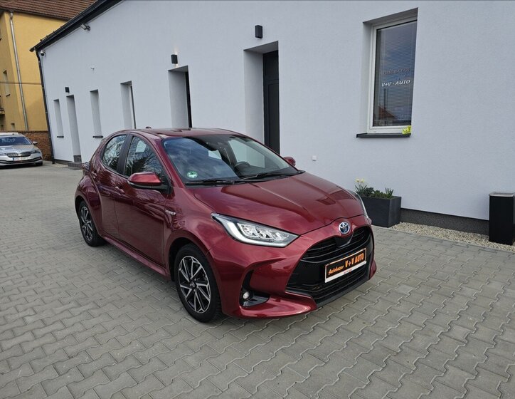 Toyota Yaris Hatchback 1,5 l 68 kw