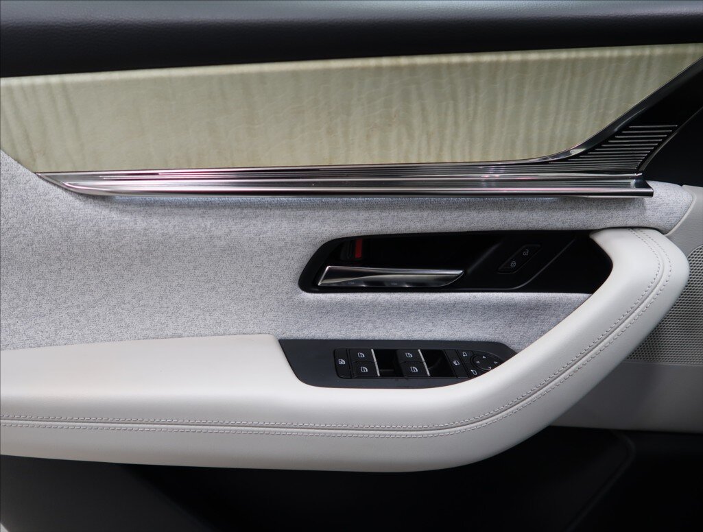 Mazda CX-60 SUV / Terénní 2,5 l 241 kw