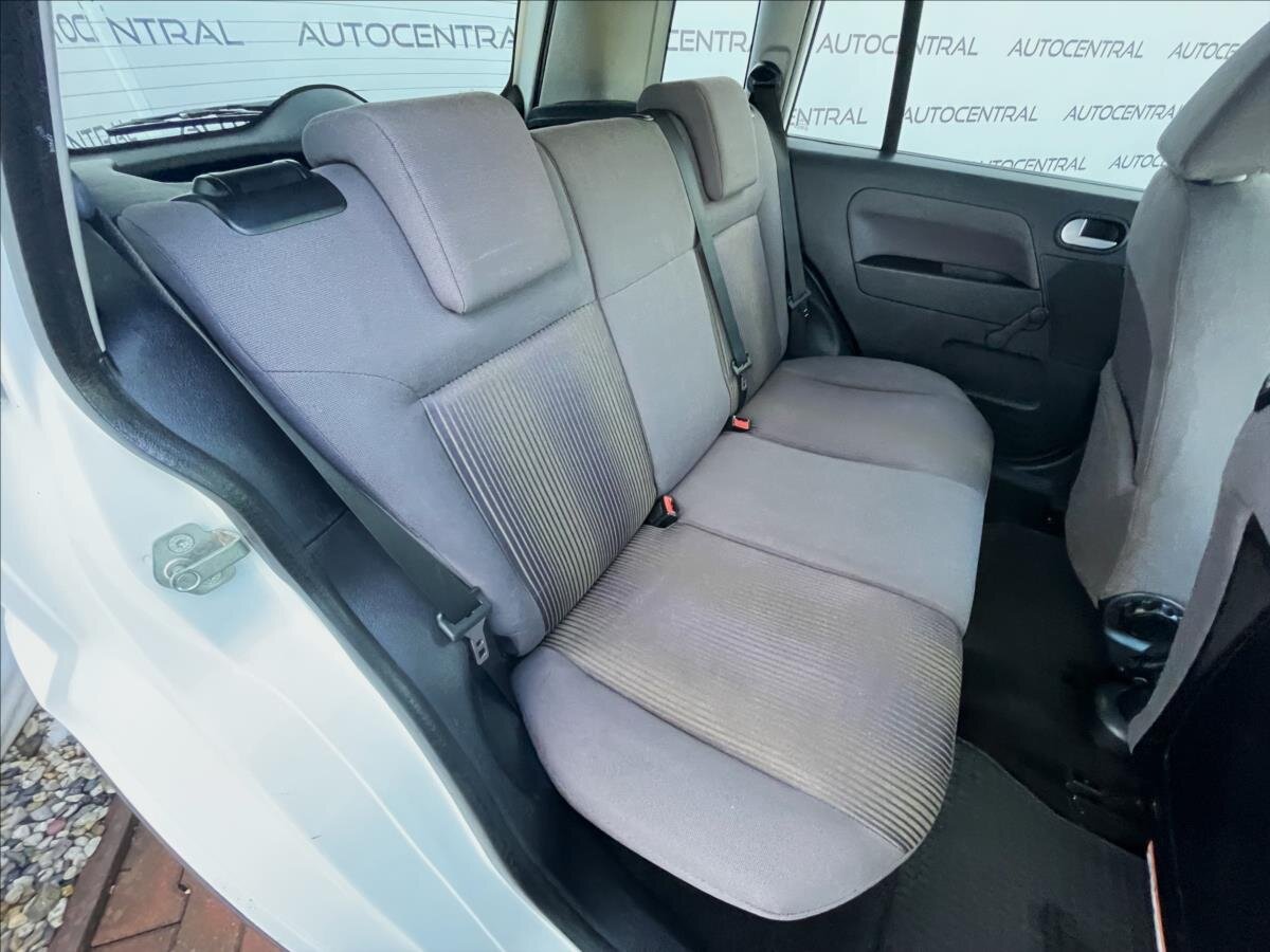 Ford Fusion Hatchback 1,4 l 59 kw