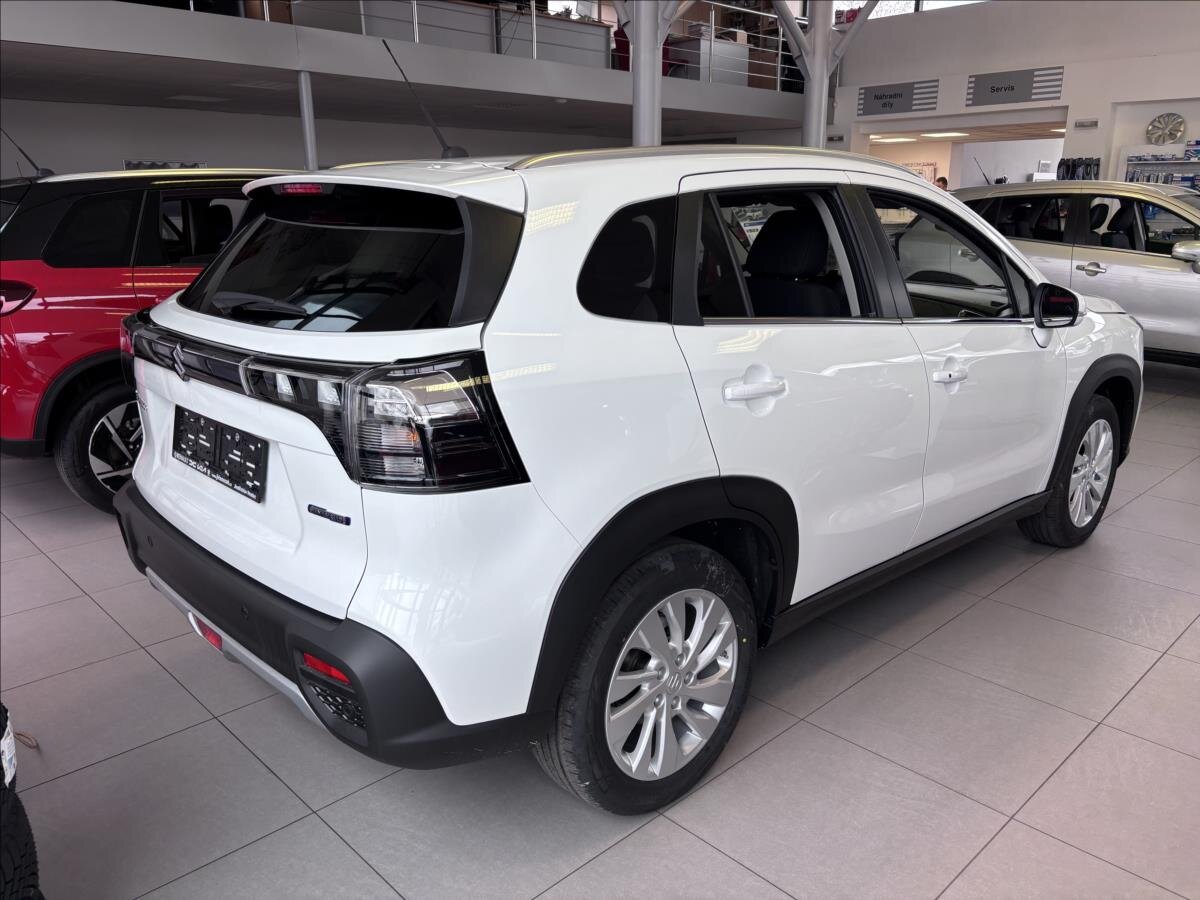 Suzuki S-Cross SUV / Terénní 1,4 l 81 kw