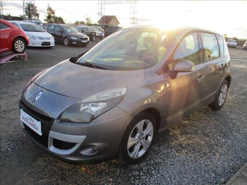 Renault Scénic Kombi 1,5 l 81 kw