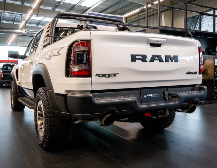 Dodge RAM Pick-up 6,2 l 524 kw