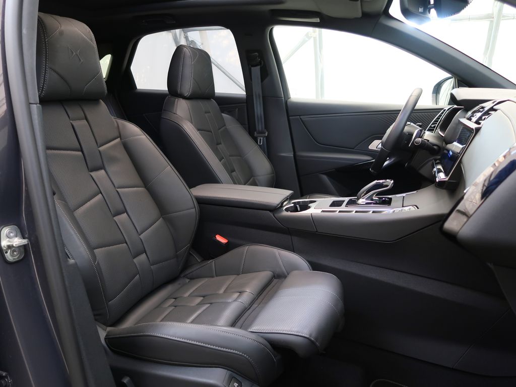 DS Automobiles DS7 Crossback