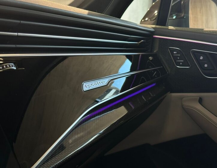 Audi SQ7 SUV / Terénní 4,0 l 373 kw