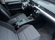 Volkswagen Passat Kombi 2,0 l 140 kw