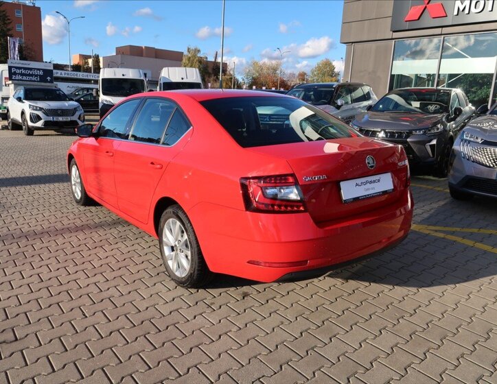 Škoda Octavia Liftback 1,6 l 85 kw