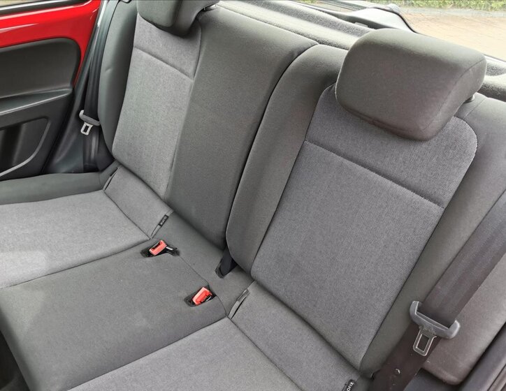 Volkswagen up! Hatchback 999,0 44 kw