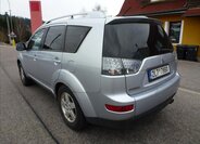 Mitsubishi Outlander SUV / Terénní 2,0 l 103 kw