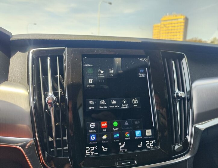 Volvo V90 Kombi 2,0 l 140 kw