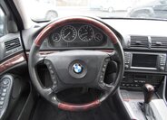 BMW Řada 5 Sedan / Limuzína 2,5 l 141 kw