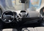 Ford Transit Custom 10