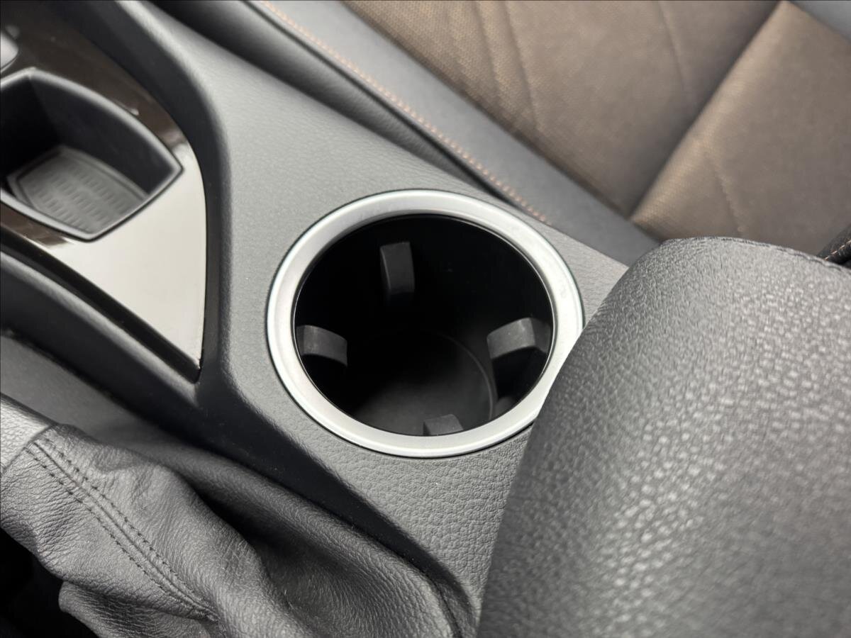 BMW X1 SUV / Terénní 2,0 l 105 kw