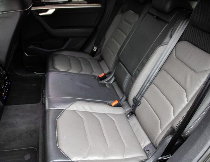 Volkswagen Touareg SUV 3,0 l 250 kw