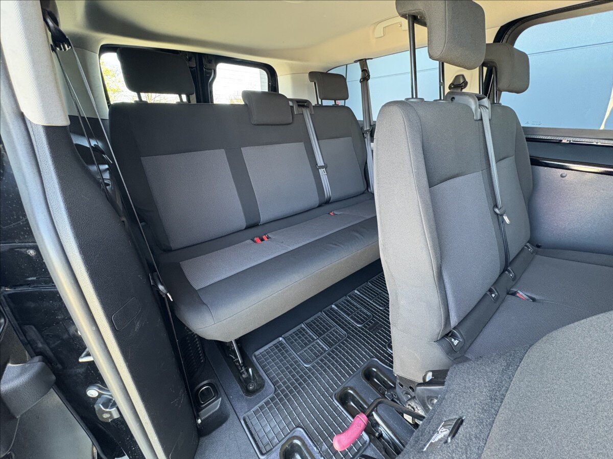 Opel Vivaro Ostatní 2,0 l 106 kw