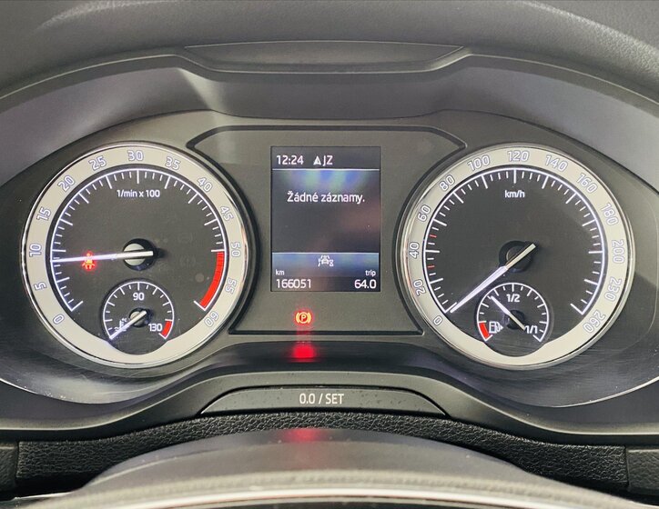 Škoda Karoq SUV / Terénní 2,0 l 110 kw