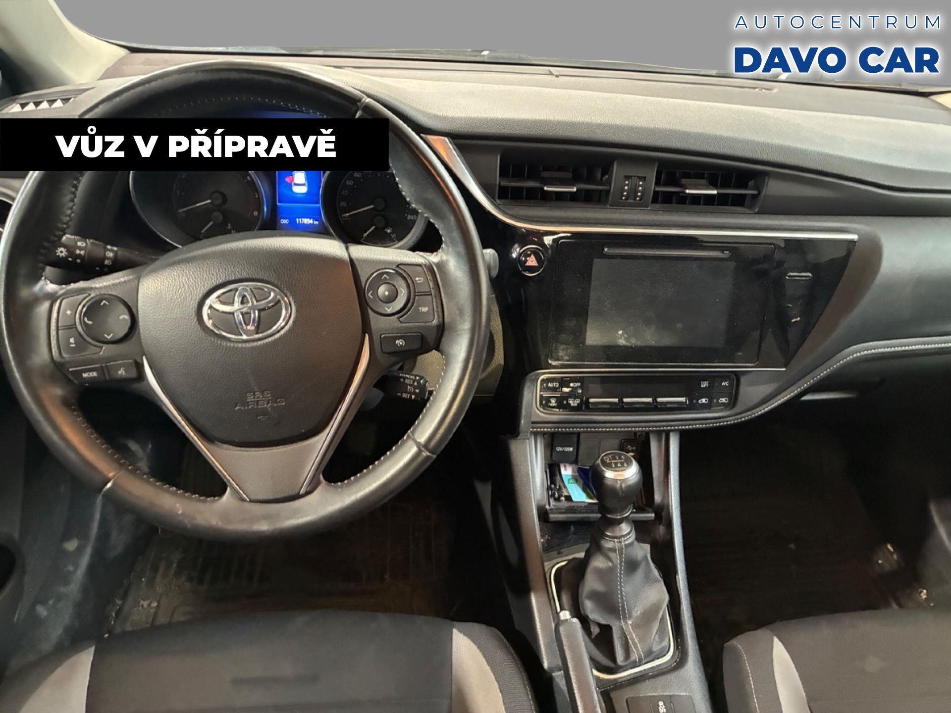 Toyota Auris Kombi 1,6 l 97 kw