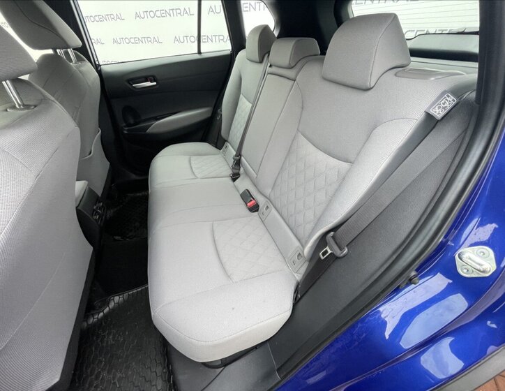 Toyota Corolla Cross SUV 2,0 l 112 kw