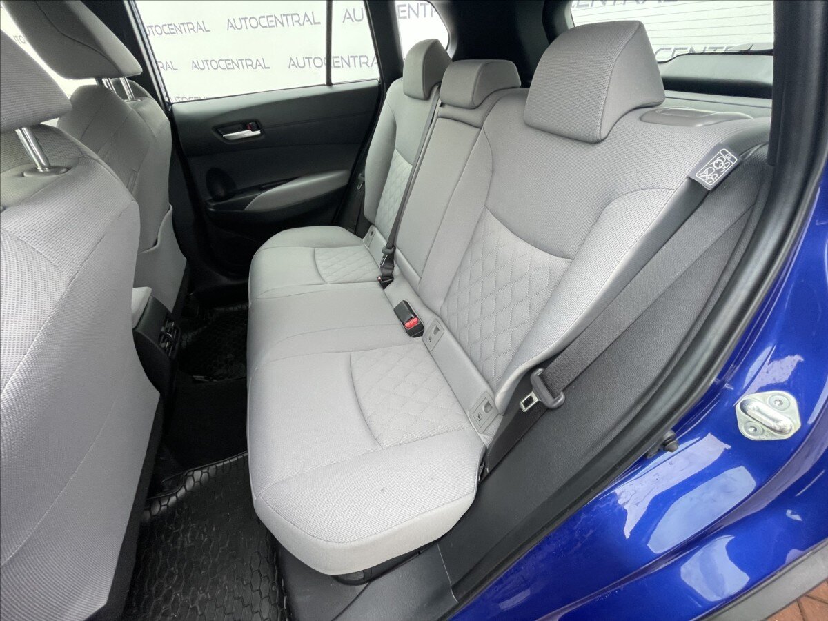 Toyota Corolla Cross SUV 2,0 l 112 kw