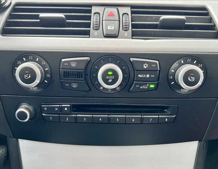 BMW Řada 5 Kombi 2,0 l 120 kw