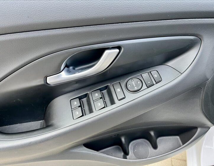 Hyundai i30 Kombi 1,5 l 71 kw