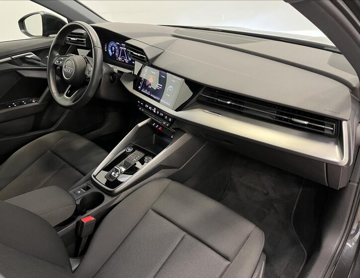 Audi A3 Hatchback 1,5 l 110 kw