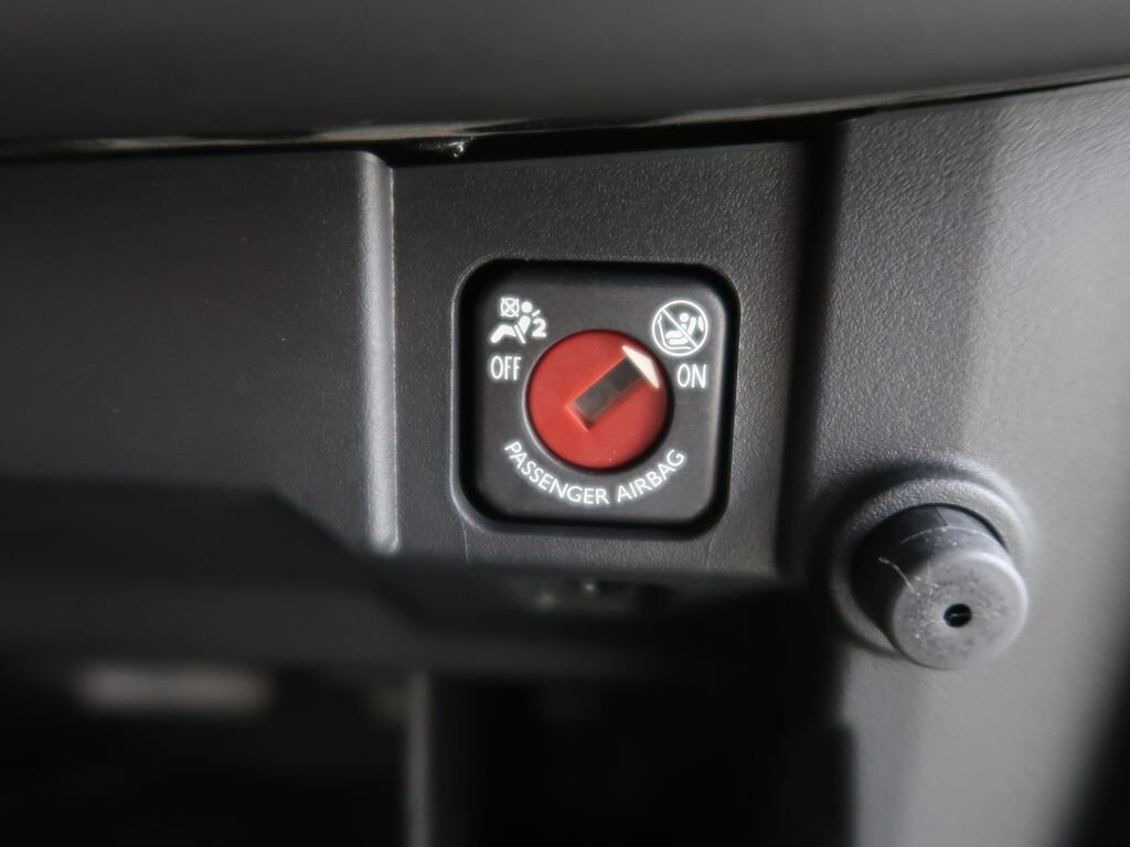 DS Automobiles DS9 Sedan / Limuzína 1,6 l 147 kw