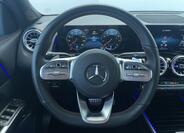 Mercedes-Benz GLB 10