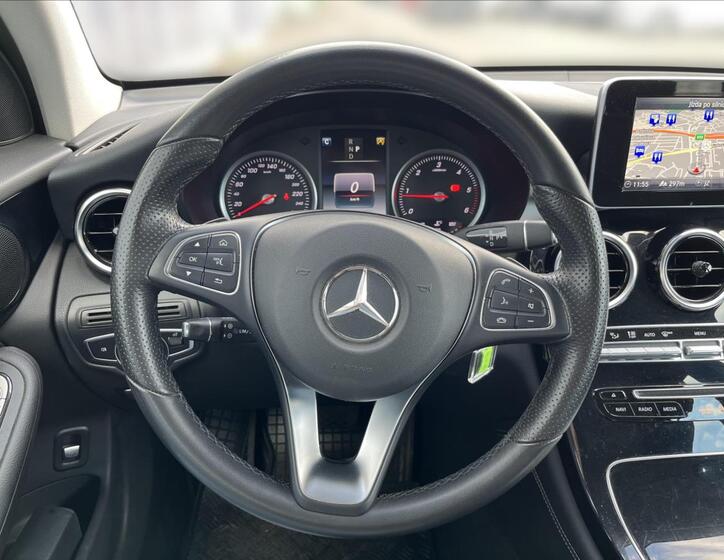 Mercedes-Benz GLC 10