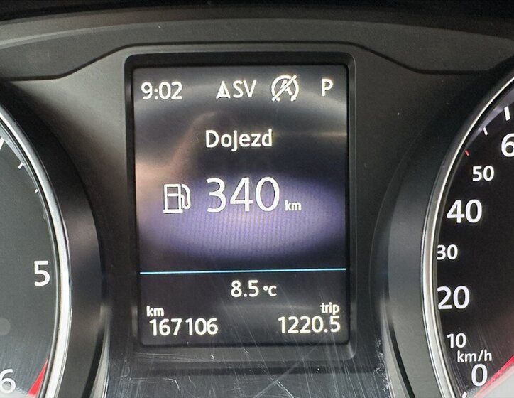 Volkswagen Passat Kombi 2,0 l 140 kw