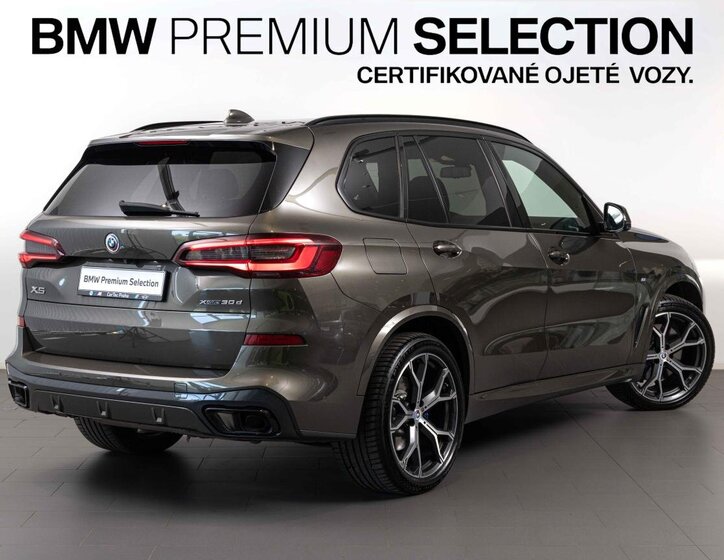 BMW X5 SUV / Terénní 3,0 l 210 kw