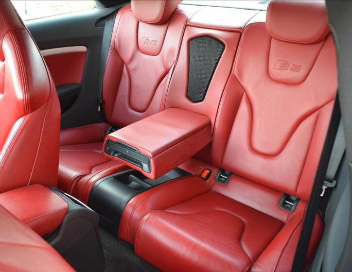 Audi S5 16