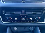 Nissan Qashqai SUV / Terénní 1,3 l 116 kw