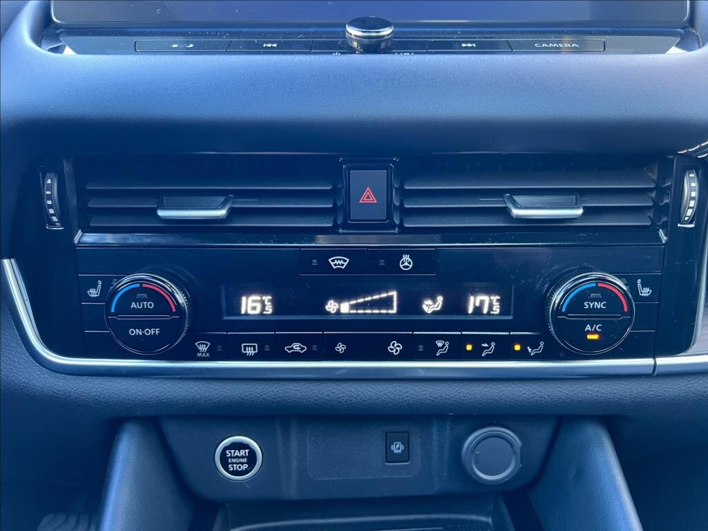 Nissan Qashqai SUV / Terénní 1,3 l 116 kw