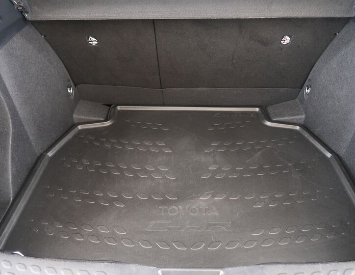 Toyota C-HR Hatchback 1,8 l 72 kw