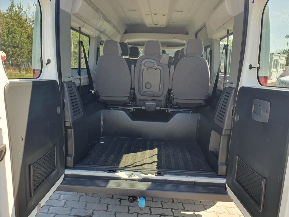 Peugeot Boxer Kombi 3,0 l 115 kw