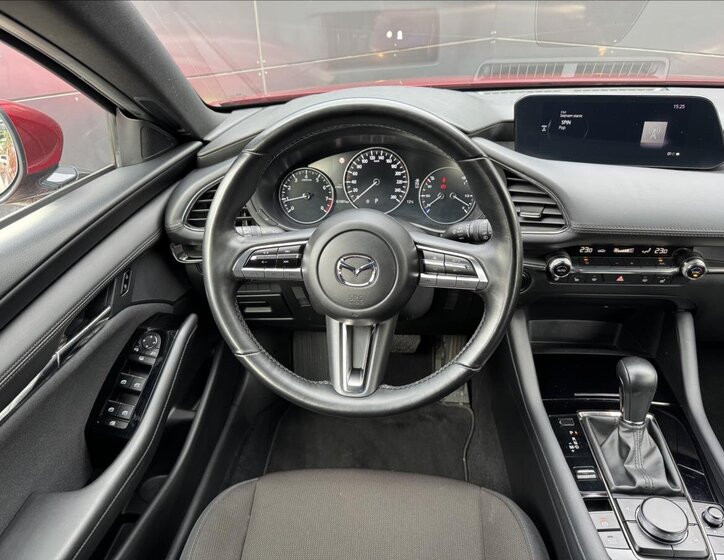 Mazda 3 15