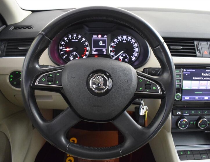 Škoda Octavia Kombi 2,0 l 110 kw