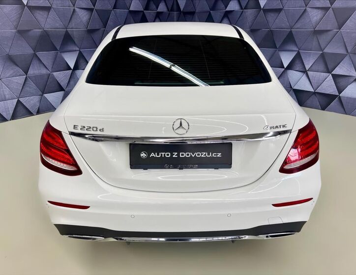 Mercedes-Benz Třídy E 6