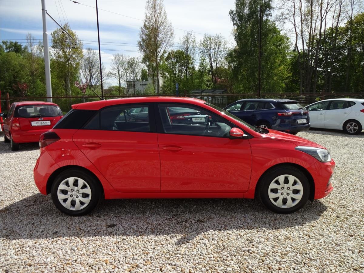 Hyundai i20 Hatchback 1,2 l 55 kw