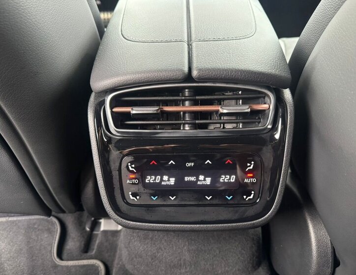 Mercedes-Benz EQE Sedan 0,0 215 kw